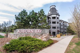327 - 25 Auburn Meadows Avenue