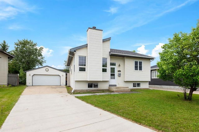 189 Parmenter Crescent