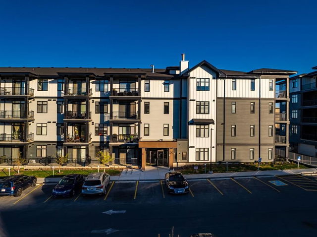 401 - 20 Sage Hill Walk