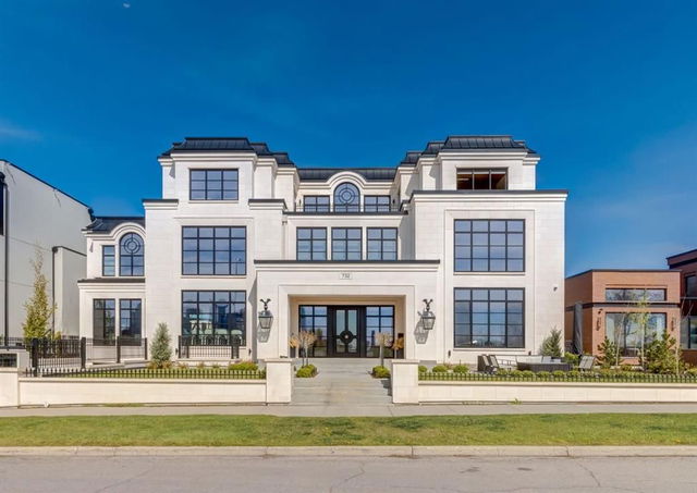 732 Crescent Road