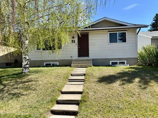 71 Fallswater Crescent
