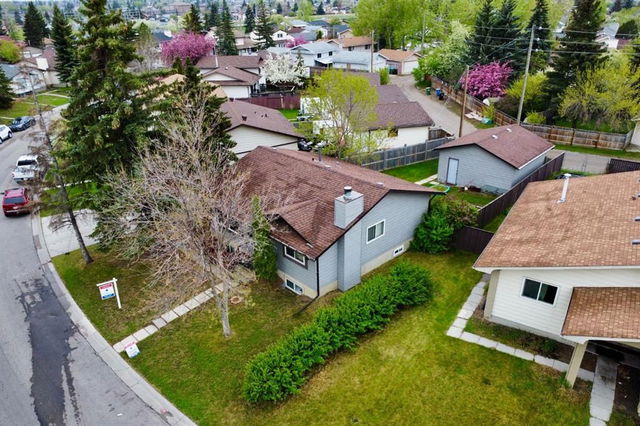 207 Fallswater Road