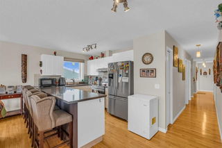 302 - 1634 29 Avenue
