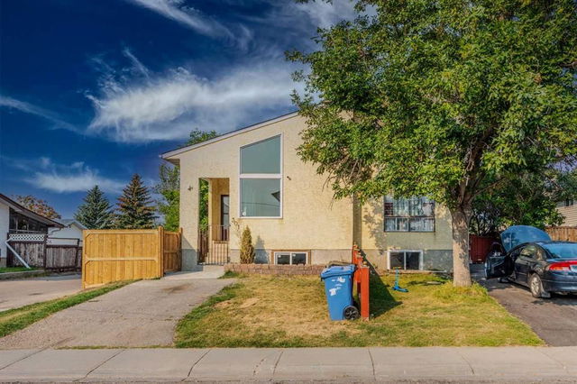 301 Fonda Way