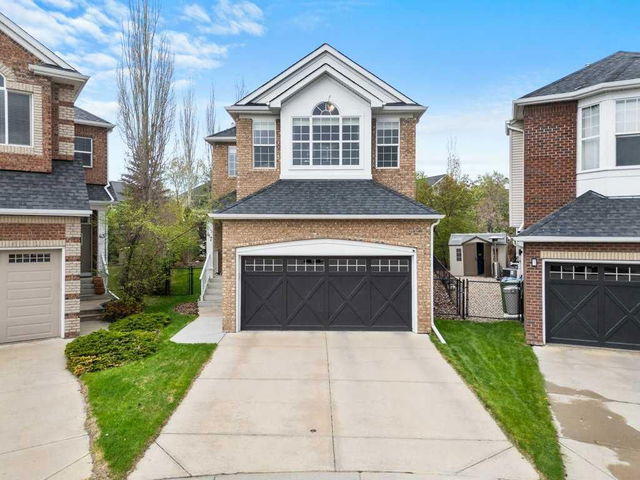 47 Discovery Ridge Mews