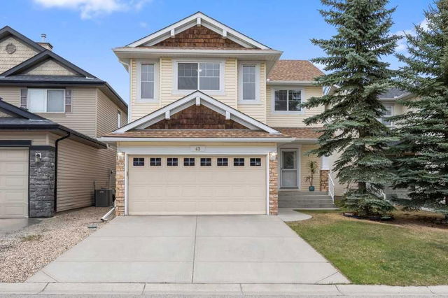 43 Cougar Ridge Crescent