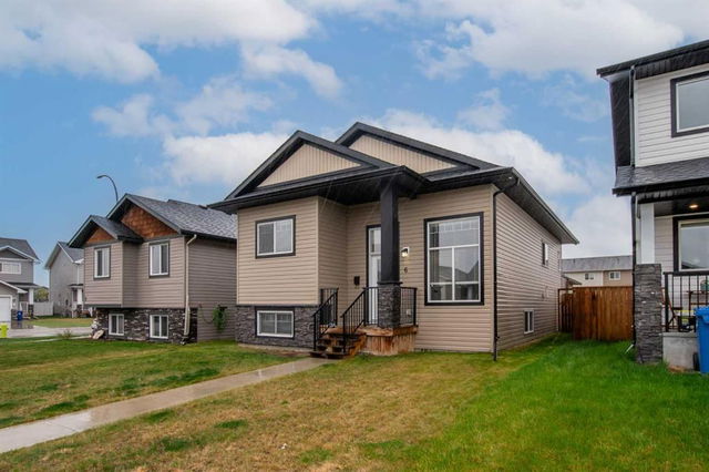 6 Coachman Way