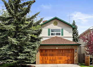 35 Sierra Nevada Close