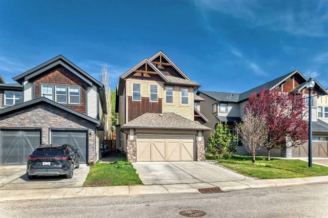 86 Cortina Way