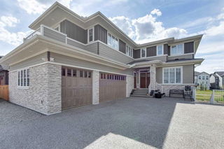 22 Legacy Woods Crescent