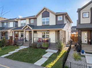 27 Wolf Willow Boulevard