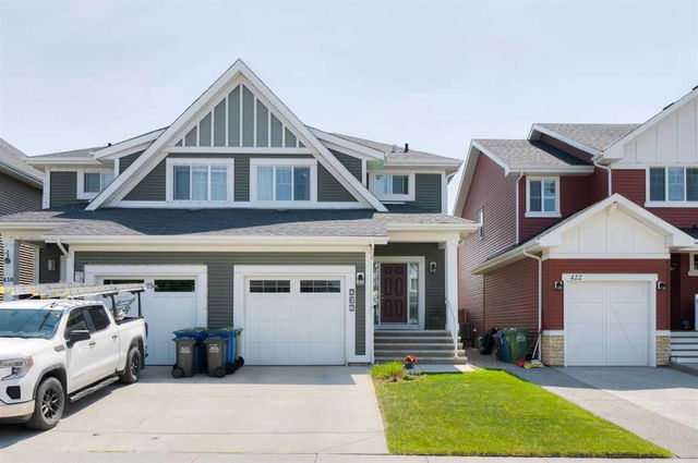 426 River Heights Crescent