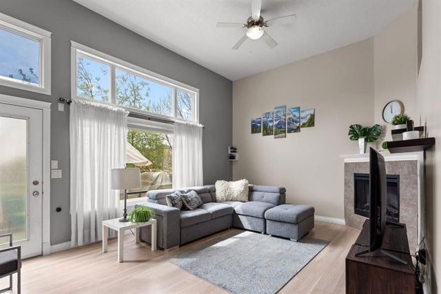 13 Dover Mews
