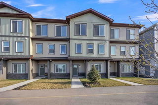 328 Corner Meadows Square