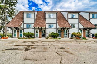 4 - 304 Cedar Crescent
