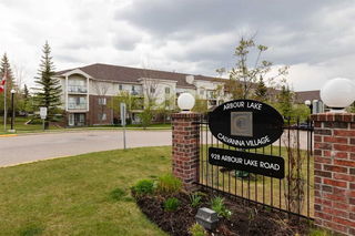 1108 - 928 Arbour Lake Road