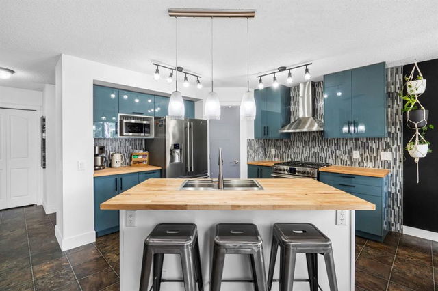 536 Auburn Bay Heights