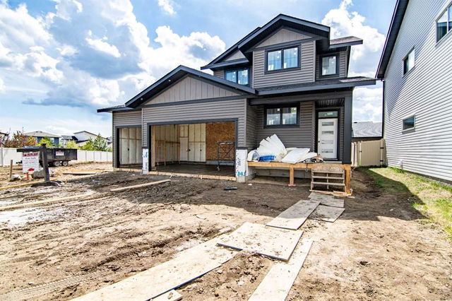 39 Eaton Crescent