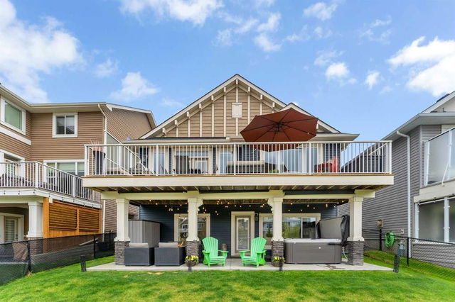 222 Baywater Way SW