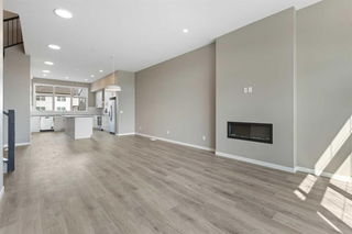 415 Hotchkiss Manor