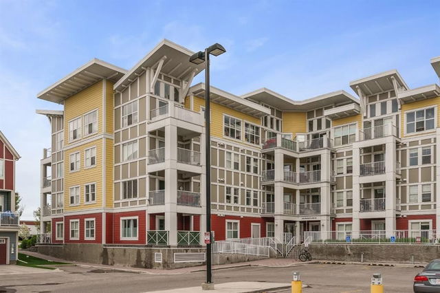 305 - 402 Marquis Lane