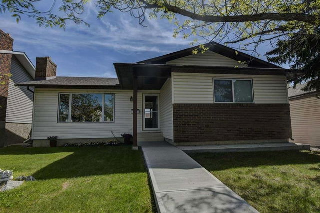 8 Woodbrook Way