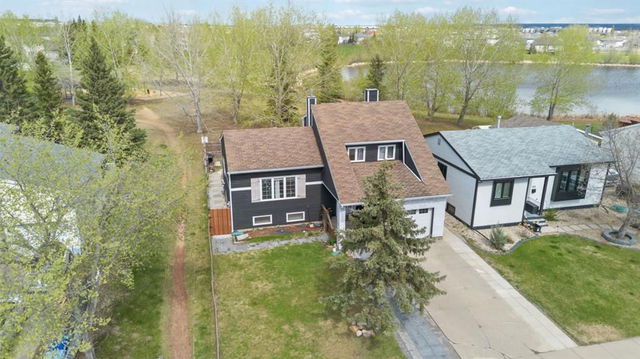 189 Brooks Place