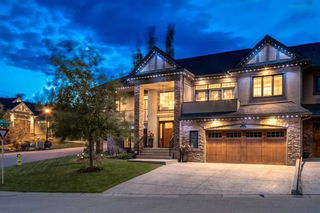 3 Elmont Place