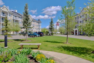 3217 - 10 Country Village Park