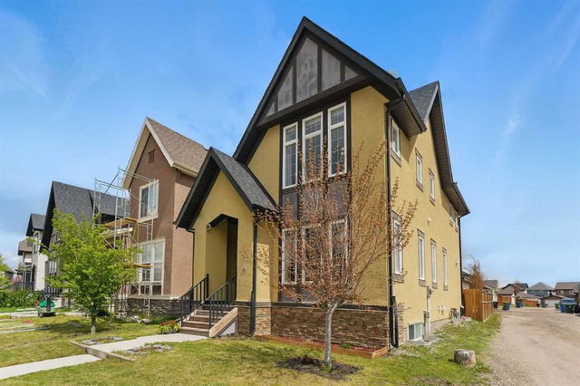 14 Marquis Gardens