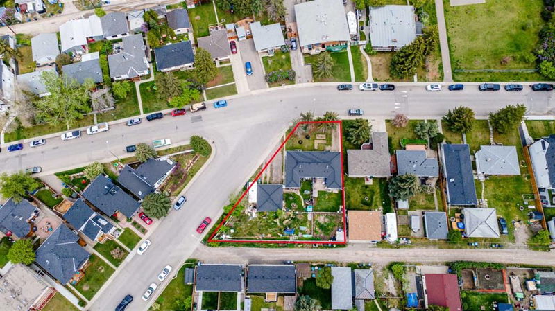 4649 70 Street NW, Calgary, Alberta
