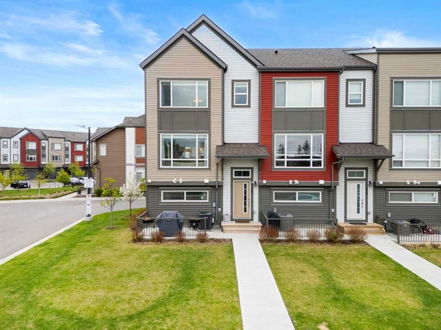 121 Copperstone Park