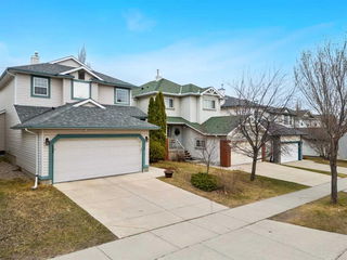 112 Tuscany Way
