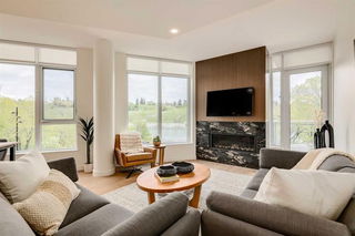 202 - 128 Waterfront Court