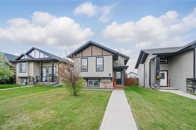 75 Mackenzie Crescent