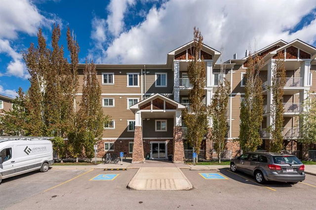 408 - 304 Cranberry Park
