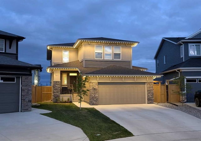 261 Sandpiper Crescent