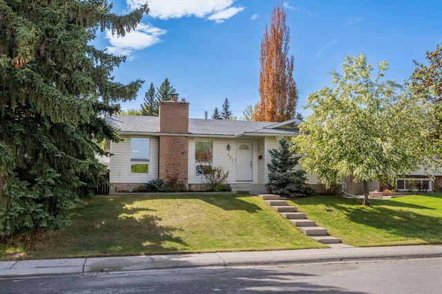 151 Silver Ridge Close