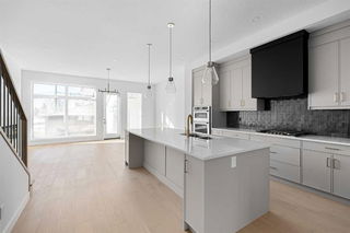 27 Sovereign Heights