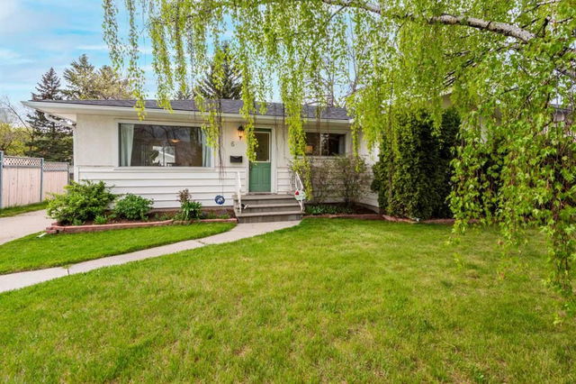 6 Glenmount Crescent