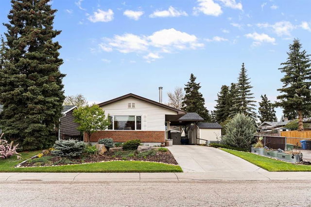 136 Bracebridge Crescent