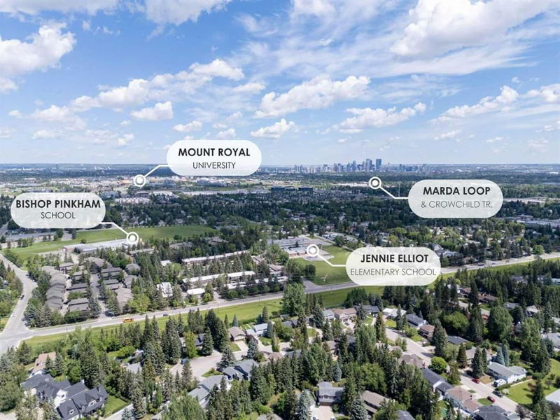 6503 Lombardy Crescent SW, Calgary, Alberta