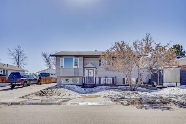 149 Parmenter Crescent