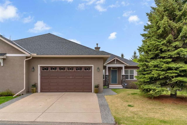 4 Ravine Drive