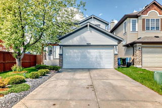 223 Panamount Gardens