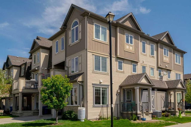 68 Windstone Green