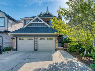 8 Auburn Bay Lane