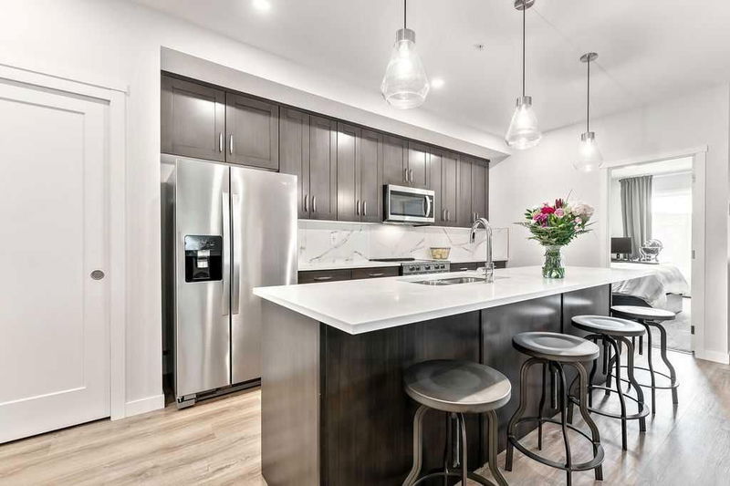 71 Shawnee Common SW #506, Calgary, Alberta