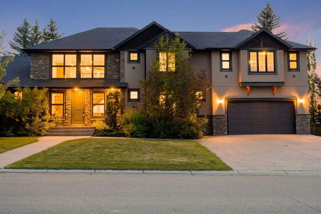 869 East Chestermere Drive