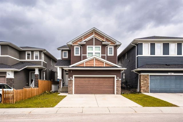 52 Redstone Park